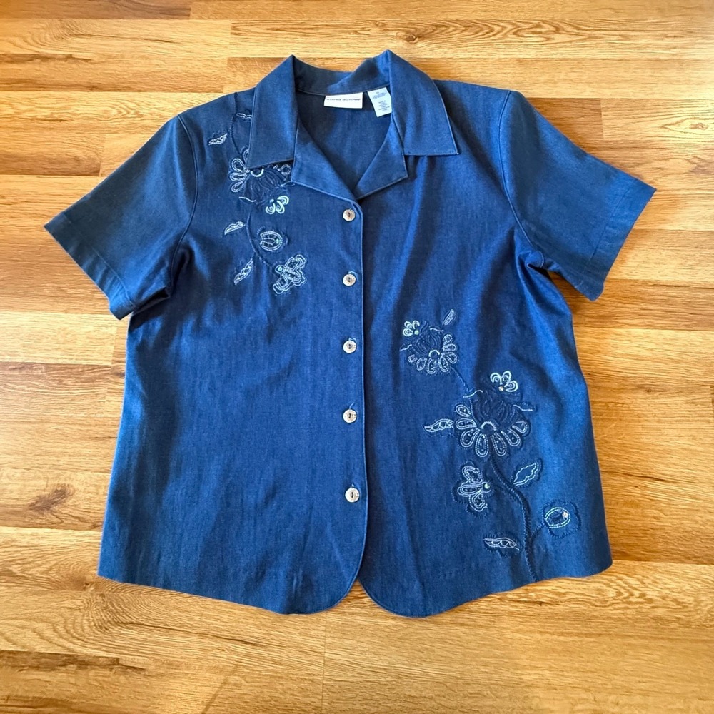Women's Large Western Denim Short Sleeve Shirt Floral Embroidery, Rodeo Cowgirl